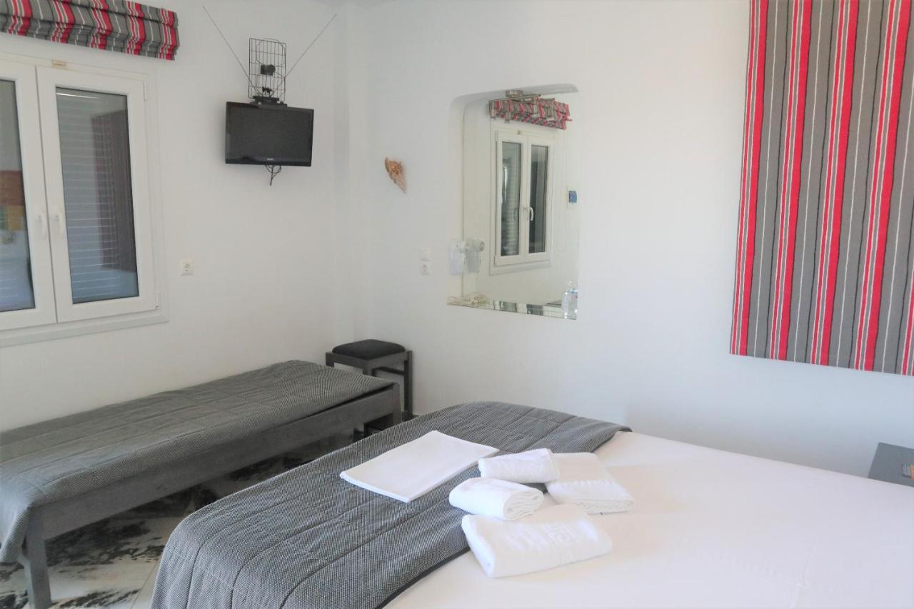 Anna'S Place Rooms อีราเกลีย ภายนอก รูปภาพ