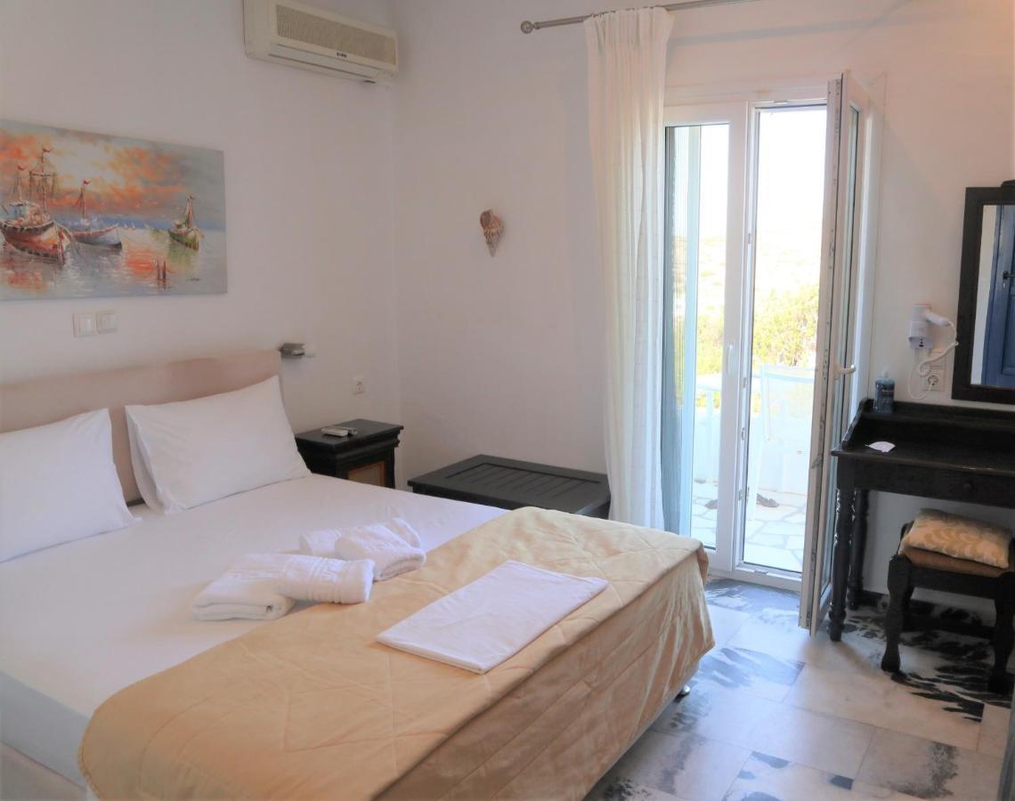 Anna'S Place Rooms อีราเกลีย ภายนอก รูปภาพ