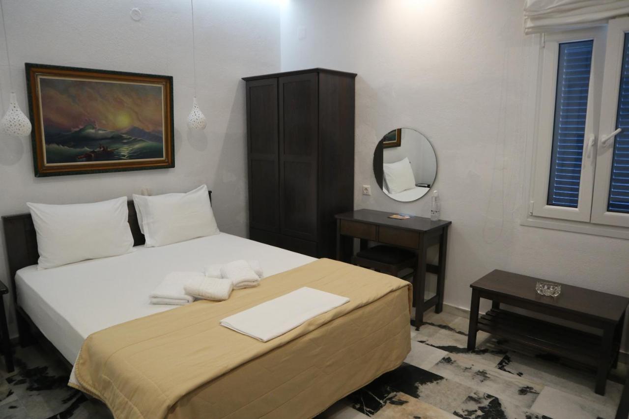 Anna'S Place Rooms อีราเกลีย ภายนอก รูปภาพ